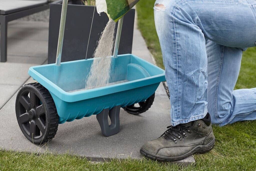 Gardena » Streuwagen L « 12,5 Liter, Streubreite 45 cm, max. 400 m²