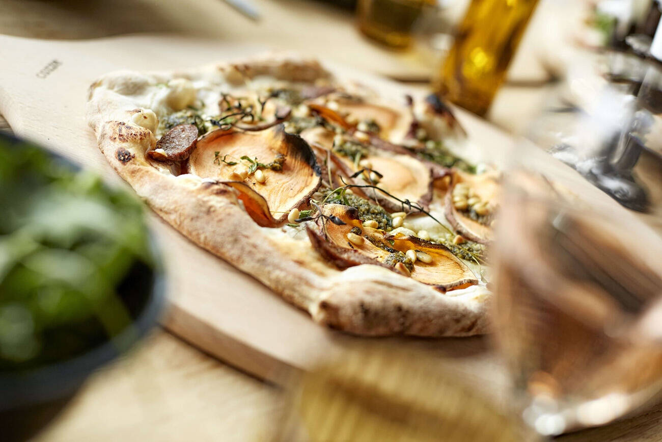 Cozze Elektro Pizzaofen » 90446 « 2200 W, 13, mit rotierendem Stein