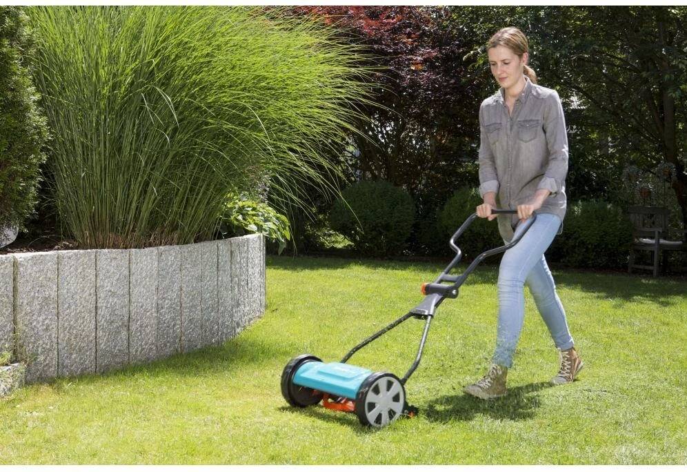 Gardena Spindelmäher » Classic 330 « für Rasenflächen bis 150 m²