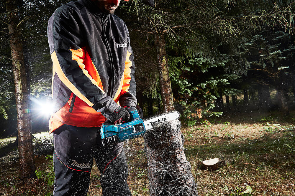 Makita Akku-Kettensäge » DUC254Z « 18 Volt XPT und BL-Motor