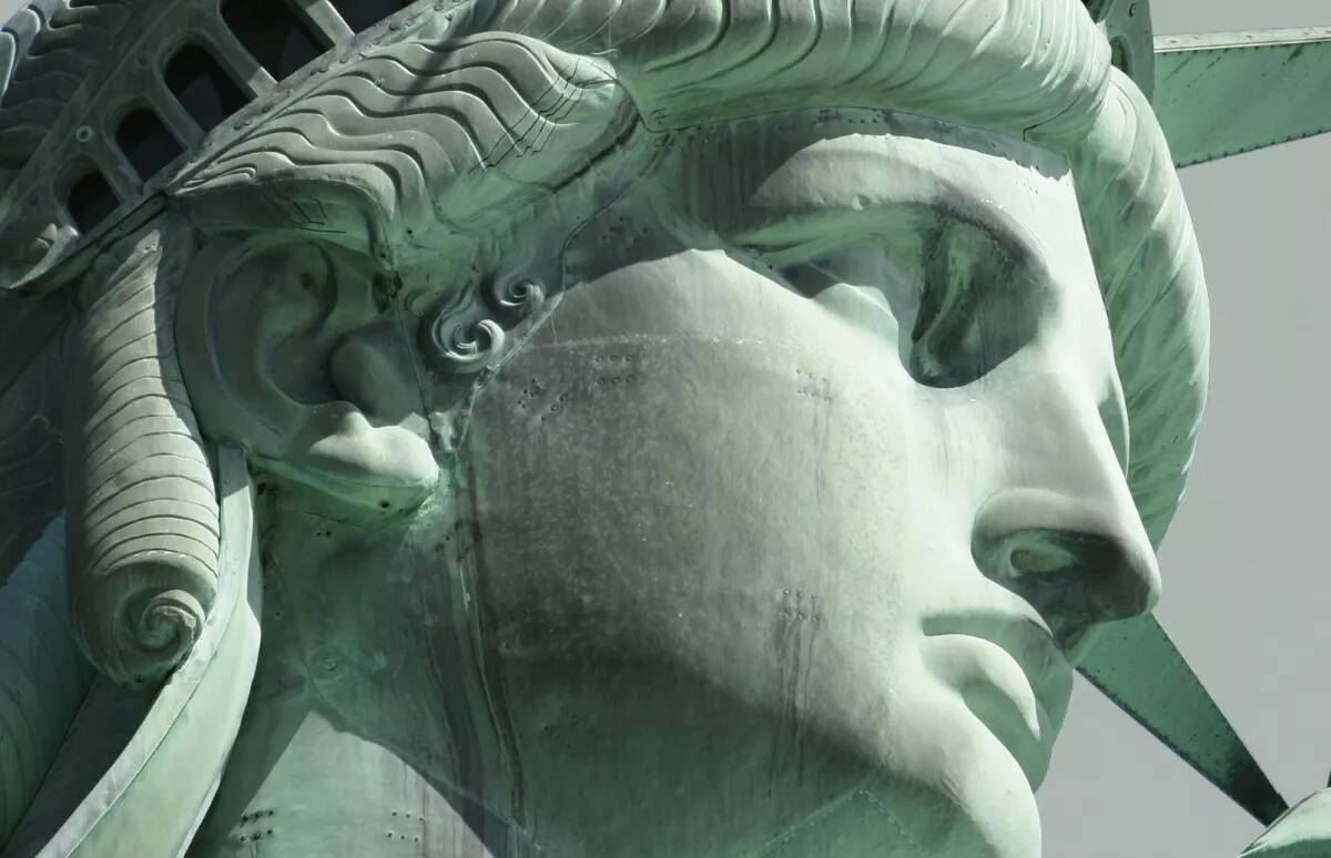 Alpina Feine Farben » Hüterin der Freiheit « 2,5 l, Patinagrün, No. 10