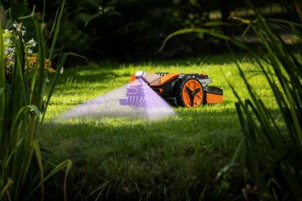 Worx Mähroboter » WR206E « Vision Landroid bis 600 m², WLAN, Kamera