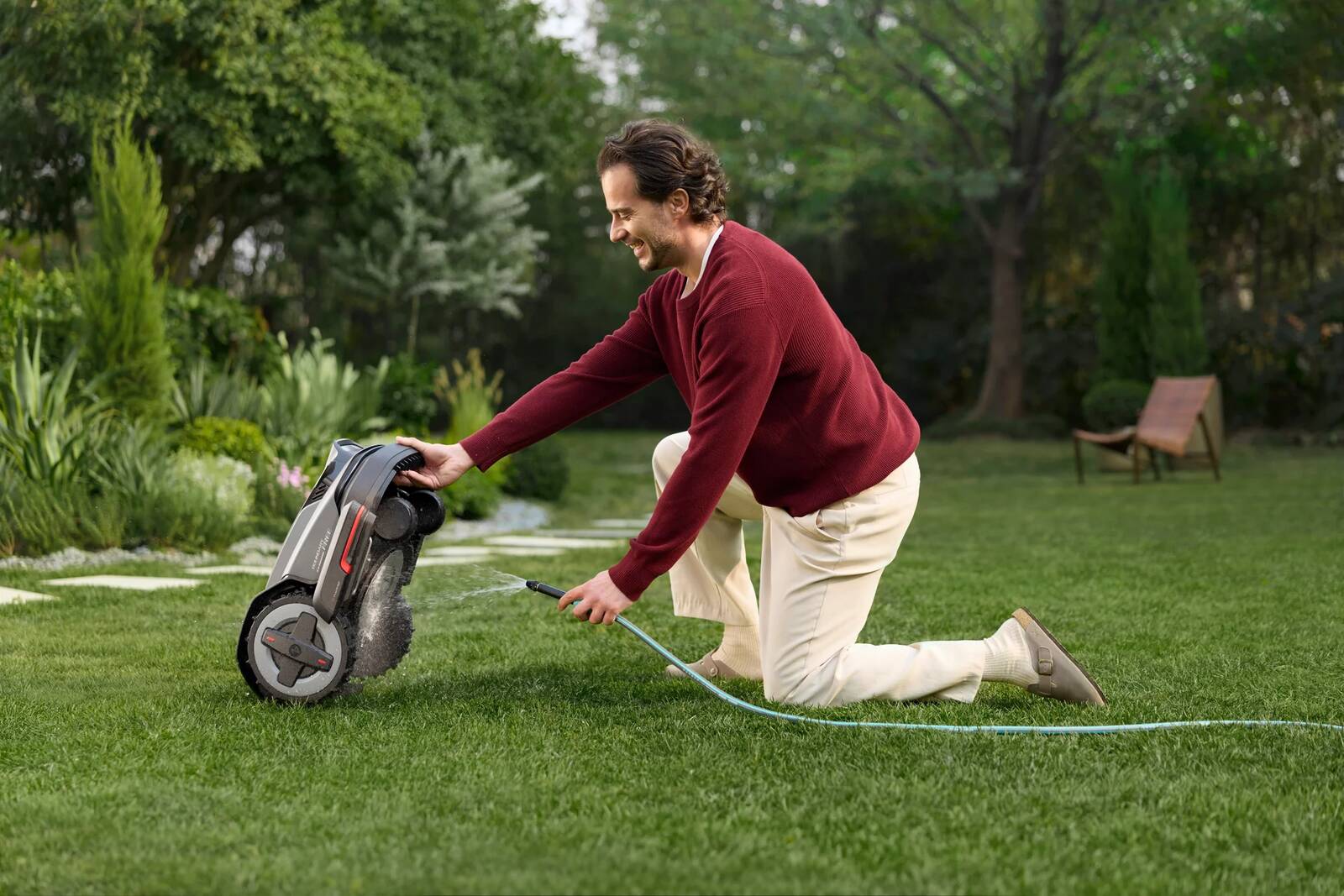 Roborock Mähroboter » RockMow S115 « RTK, KI-fähig, 6 Ah, 45% Steigung